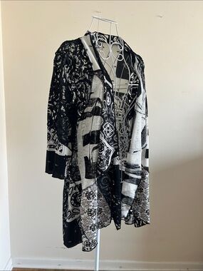 Size L | Black and White Mixed-Print Open Cardigan | Lightweight